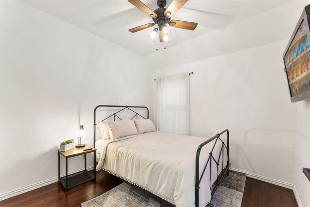 1478 Cambridge Drive, Lewisville, TX 75077