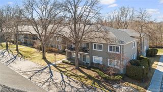 1115 N Old Woodward #76 Avenue, Birmingham, MI 48009