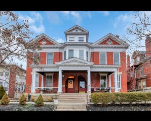 856 Bryden Road, Columbus, OH 43205