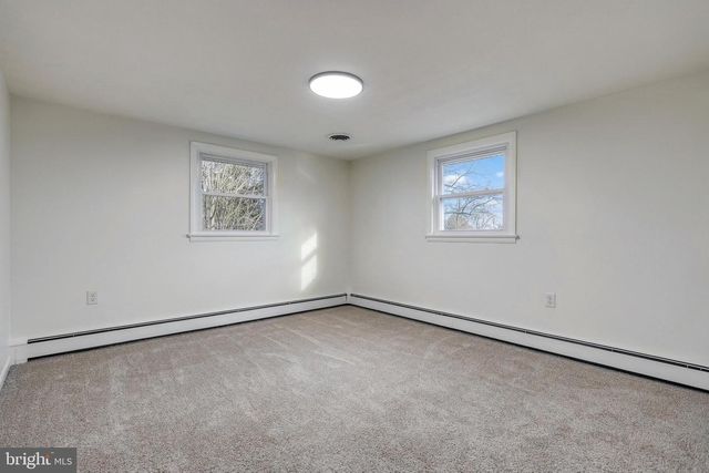 4081 MULBERRY LN, Dover, PA 17315