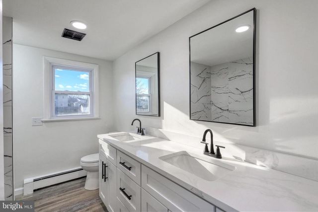 4081 MULBERRY LN, Dover, PA 17315