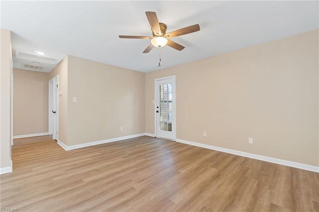 5416 Heatherton CT, Virginia Beach, VA 23462