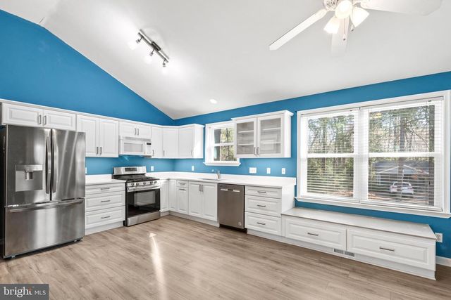 1 SURFERS WAY, Ocean Pines, MD 21811