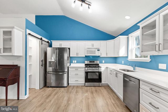 1 SURFERS WAY, Ocean Pines, MD 21811