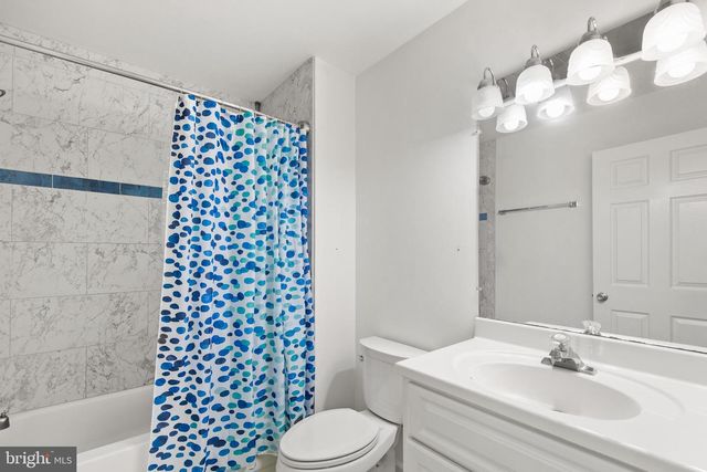 1 SURFERS WAY, Ocean Pines, MD 21811