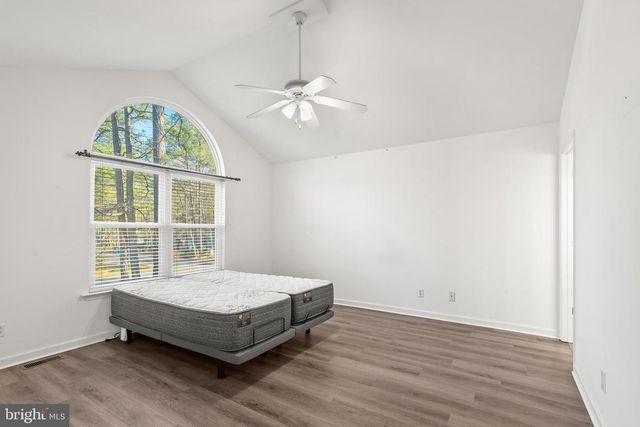 1 SURFERS WAY, Ocean Pines, MD 21811