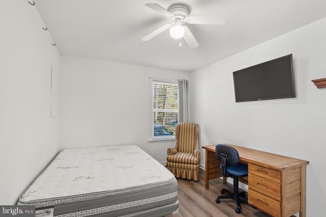 1 SURFERS WAY, Ocean Pines, MD 21811