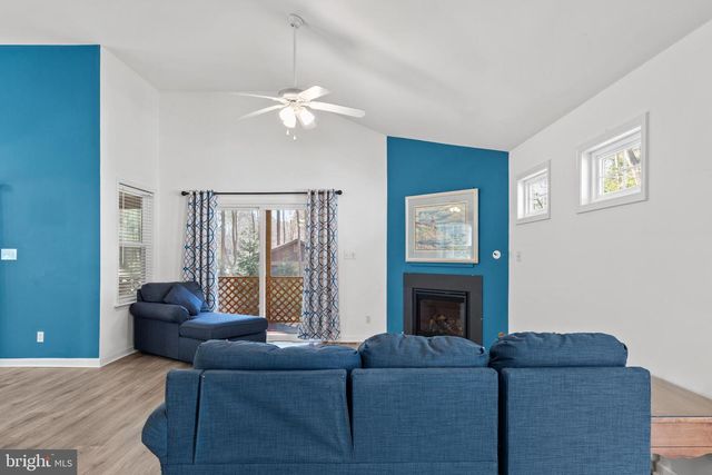 1 SURFERS WAY, Ocean Pines, MD 21811