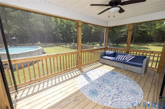 8851 Topeka Rd, Quinton, VA 23141