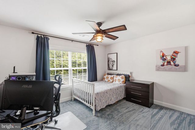 11801 DINWIDDIE DR, Rockville, MD 20852
