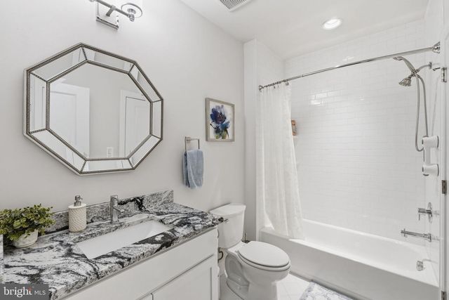 11801 DINWIDDIE DR, Rockville, MD 20852