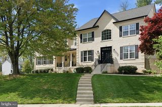 11801 DINWIDDIE DR, Rockville, MD 20852