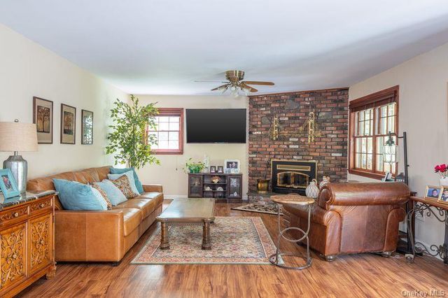 40 Hanson Lane, New Rochelle, NY 10804