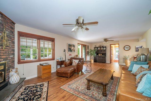 40 Hanson Lane, New Rochelle, NY 10804
