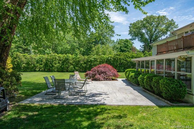 40 Hanson Lane, New Rochelle, NY 10804