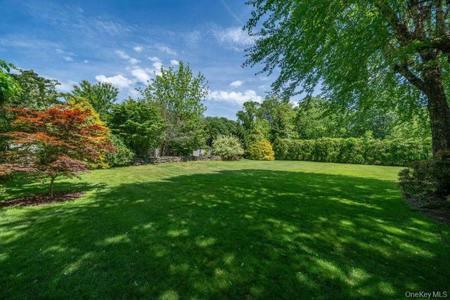 40 Hanson Lane, New Rochelle, NY 10804