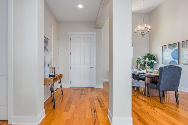 2507 Walden View Ln, Lincoln, CA 95648