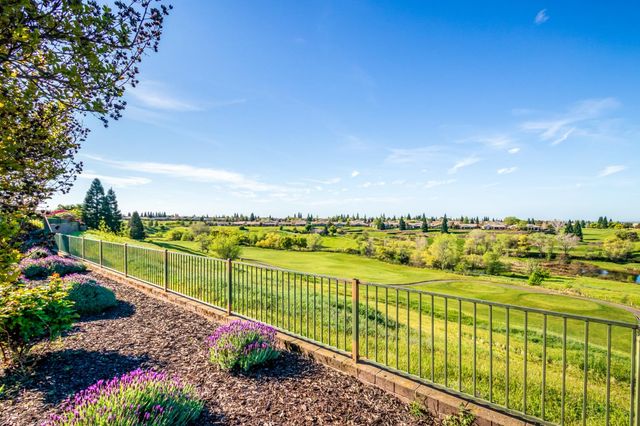 2507 Walden View Ln, Lincoln, CA 95648