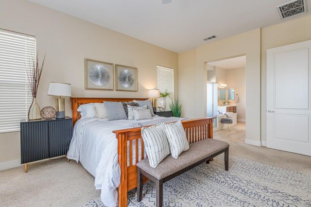 2507 Walden View Ln, Lincoln, CA 95648