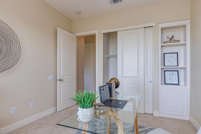 2507 Walden View Ln, Lincoln, CA 95648