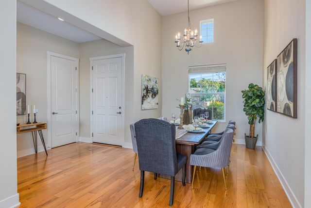 2507 Walden View Ln, Lincoln, CA 95648