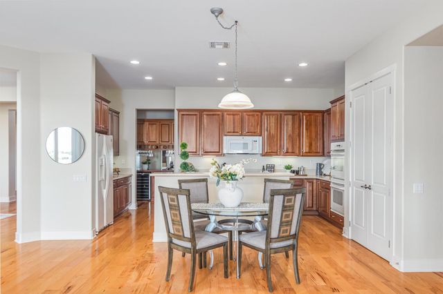 2507 Walden View Ln, Lincoln, CA 95648