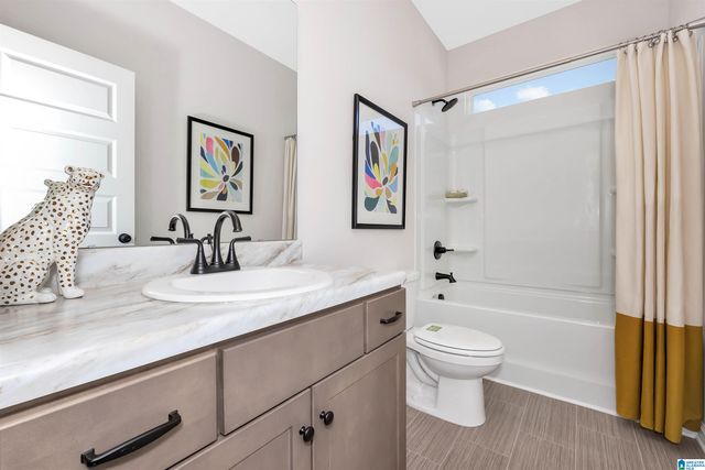 5384 TAILWINDS DRIVE, Bessemer, AL 35022