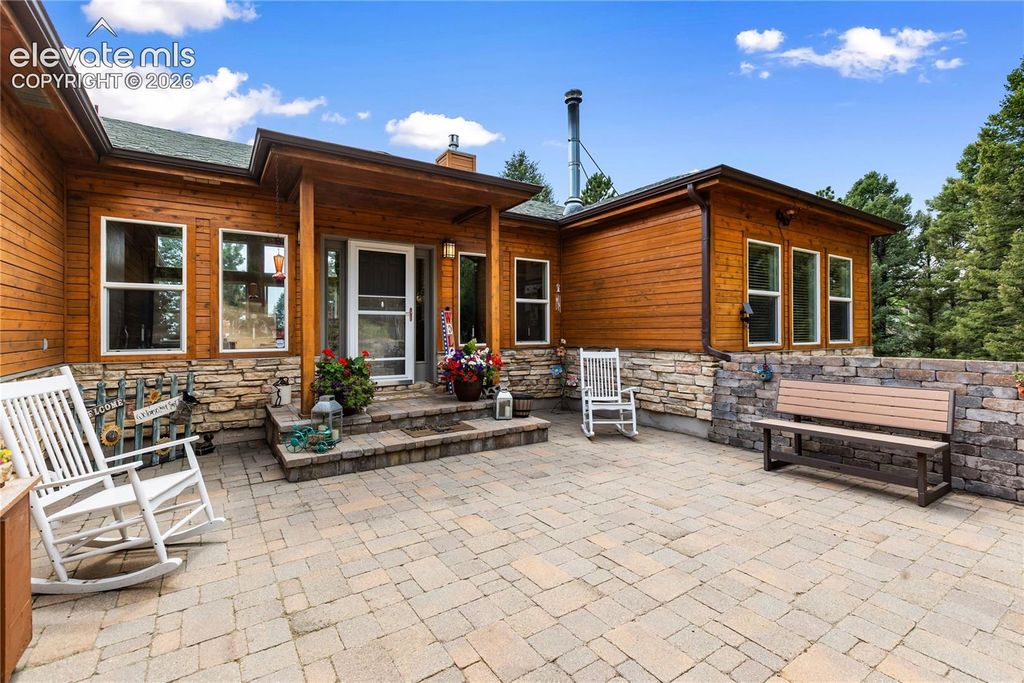 185 Bear Lake Circle, Divide, CO 80814 — photo 2