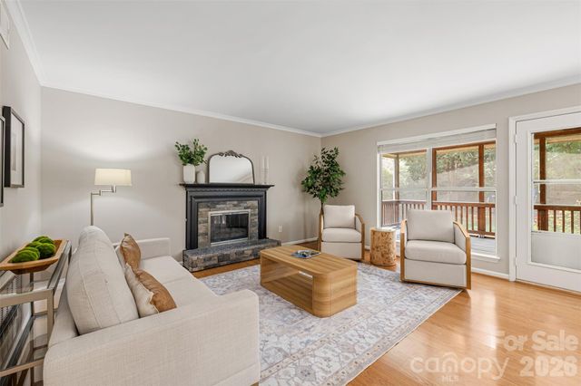 6818 Millingden Court, Charlotte, NC 28277