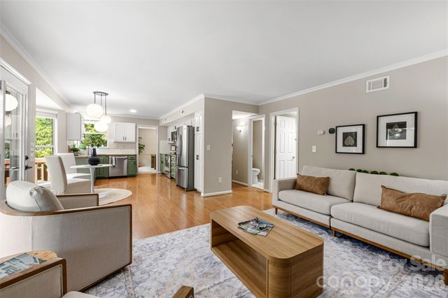 6818 Millingden Court, Charlotte, NC 28277