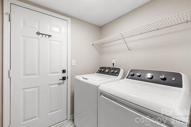 6818 Millingden Court, Charlotte, NC 28277