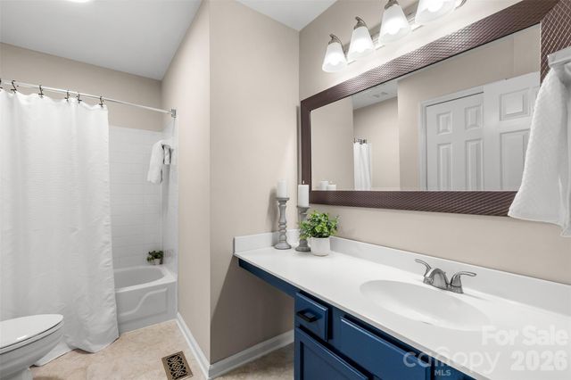 6818 Millingden Court, Charlotte, NC 28277