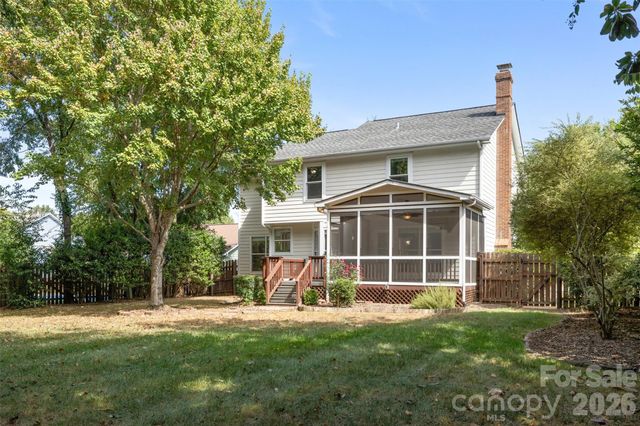 6818 Millingden Court, Charlotte, NC 28277