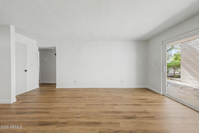 3505 E CAMPBELL Avenue 8, Phoenix, AZ 85018