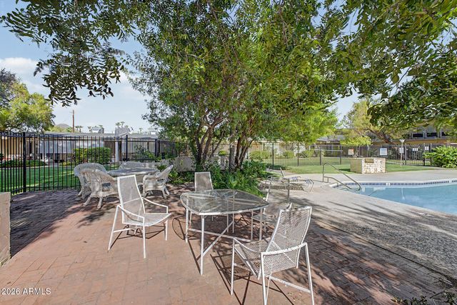 3505 E CAMPBELL Avenue 8, Phoenix, AZ 85018
