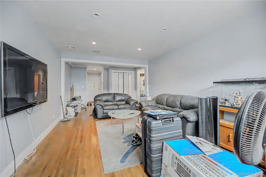 164 Ravine Avenue 3A, Yonkers, NY 10701 — photo 5