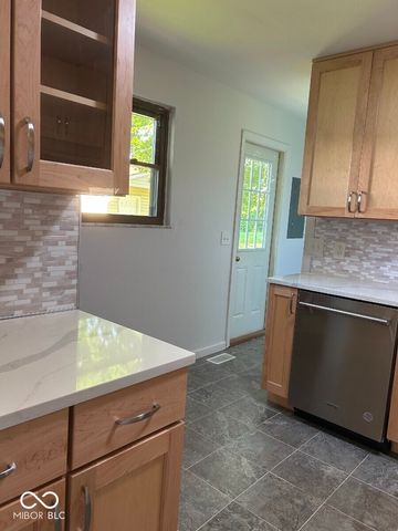 122 Norris Drive, Anderson, IN 46013
