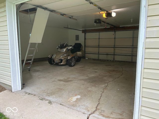 122 Norris Drive, Anderson, IN 46013