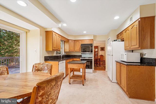 15417 AYLESBURY ST, Silver Spring, MD 20905