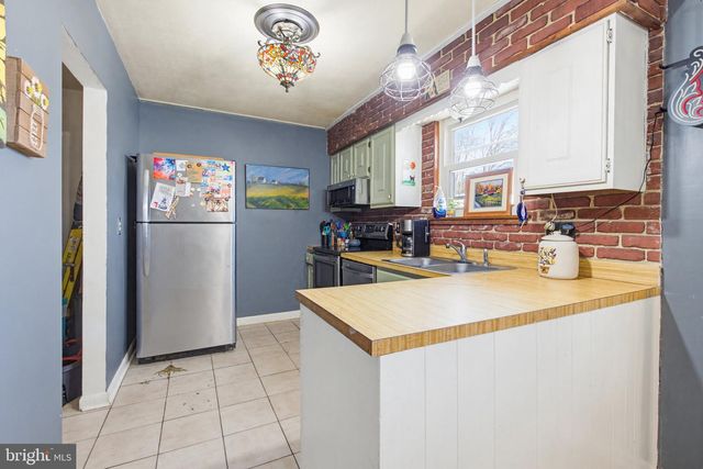 1038 MONTICELLO LN, Lancaster, PA 17603