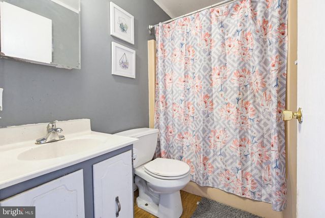 1038 MONTICELLO LN, Lancaster, PA 17603