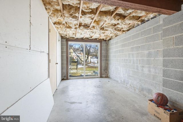 1038 MONTICELLO LN, Lancaster, PA 17603