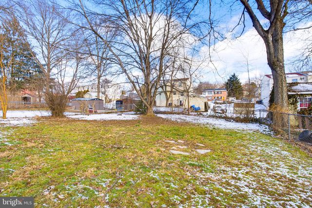 1038 MONTICELLO LN, Lancaster, PA 17603