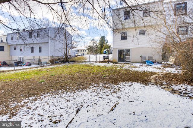 1038 MONTICELLO LN, Lancaster, PA 17603