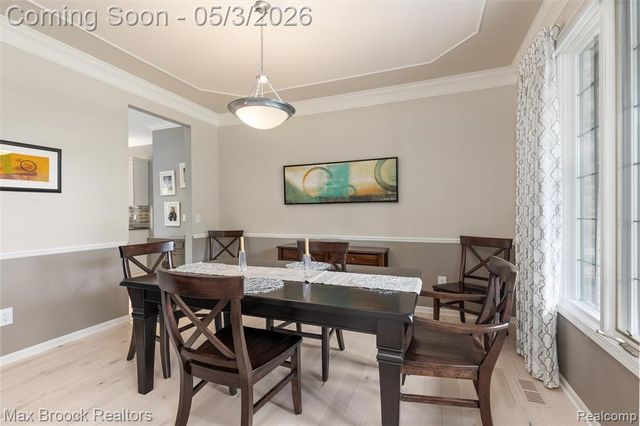 1440 Otter Drive, Rochester Hills, MI 48306