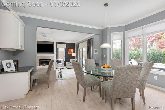 1440 Otter Drive, Rochester Hills, MI 48306
