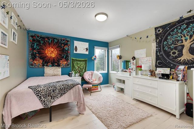 1440 Otter Drive, Rochester Hills, MI 48306