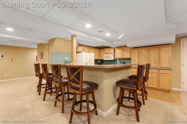 1440 Otter Drive, Rochester Hills, MI 48306