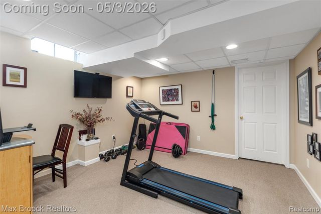 1440 Otter Drive, Rochester Hills, MI 48306