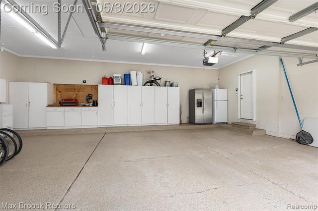 1440 Otter Drive, Rochester Hills, MI 48306